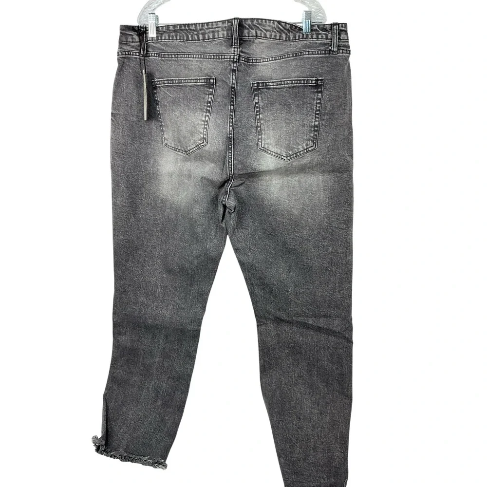 Juicy Couture‎ Jeans Womens 20 Gray Raw Hem Straight Leg NWT